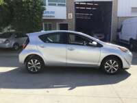 Toyota Prius 2019 5p C Hibrido L4/1.5/Aut 2019 Toyota Prius Venta Exteriores 4