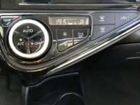 Toyota Prius 2019 5p C Hibrido L4/1.5/Aut 2019 Toyota Prius Venta Interiores 8