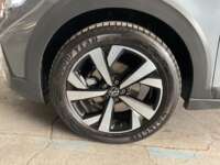 Volkswagen Nivus 2024 5p Highline L3/1.0/T Tiptronic 2024 Volkswagen Nivus Venta Llantas 1