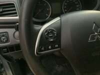 Mitsubishi L200 2019 4p Doble Cabina L4/2.5/T Diesel Man 4X4 2019 Mitsubishi L200 Venta Interiores 12