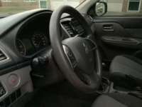 Mitsubishi L200 2019 4p Doble Cabina L4/2.5/T Diesel Man 4X4 2019 Mitsubishi L200 Venta Interiores 3