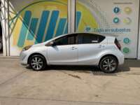 Toyota Prius 2019 5p C Hibrido L4/1.5/Aut 2019 Toyota Prius Venta Exteriores 8