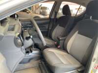 Toyota Prius 2019 5p C Hibrido L4/1.5/Aut 2019 Toyota Prius Venta Interiores 17