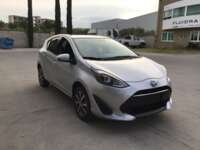 Toyota Prius 2019 5p C Hibrido L4/1.5/Aut 2019 Toyota Prius Venta Exteriores 3