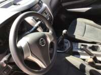 Nissan NP300 Doble Cabina 2020 4p SE L4/2.5 Man A/A Paq. Seg 2020 Nissan NP300 Doble Cabina Venta Interiores 15