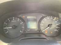 Nissan NP300 Doble Cabina 2020 4p SE L4/2.5 Man A/A Paq. Seg 2020 Nissan NP300 Doble Cabina Venta Interiores 4