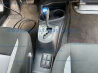 Toyota Prius 2019 5p C Hibrido L4/1.5/Aut 2019 Toyota Prius Ingreso Interiores 13