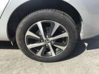 Toyota Prius 2019 5p C Hibrido L4/1.5/Aut 2019 Toyota Prius Venta Llantas 7