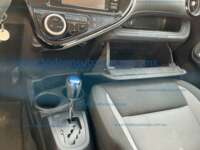 Toyota Prius 2019 5p C Hibrido L4/1.5/Aut 2019 Toyota Prius Ingreso Interiores 13