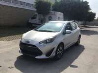 Toyota Prius 2019 5p C Hibrido L4/1.5/Aut 2019 Toyota Prius Venta Exteriores 4