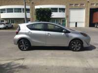 Toyota Prius 2019 5p C Hibrido L4/1.5/Aut 2019 Toyota Prius Venta Exteriores 9