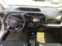 Toyota Prius 2019 5p C Hibrido L4/1.5/Aut 2019 Toyota Prius Venta Interiores 4