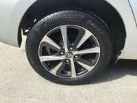 Toyota Prius 2019 5p C Hibrido L4/1.5/Aut 2019 Toyota Prius Venta Llantas 4