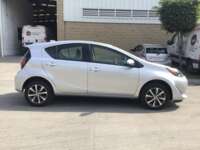 Toyota Prius 2019 5p C Hibrido L4/1.5/Aut 2019 Toyota Prius Venta Exteriores 4
