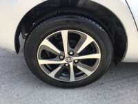 Toyota Prius 2019 5p C Hibrido L4/1.5/Aut 2019 Toyota Prius Venta Llantas 4