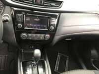 Nissan X-Trail 2022 5p Sense 3 Row L4/2.5 CVT 2022 Nissan X-Trail Venta Interiores 7