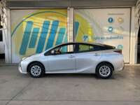 Toyota Prius 2017 5p Base Híbrido L4/1.8 Aut  2017 Toyota Prius Venta Exteriores 8