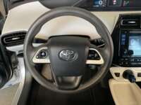 Toyota Prius 2017 5p Base Híbrido L4/1.8 Aut  2017 Toyota Prius Venta Interiores 1