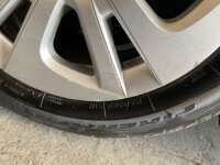 Toyota Prius 2017 5p Base Híbrido L4/1.8 Aut  2017 Toyota Prius Venta Llantas 2