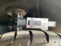 Toyota Prius 2017 5p Base Híbrido L4/1.8 Aut  2017 Toyota Prius Venta Llantas 6