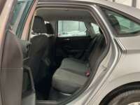 Volkswagen Jetta 2021 4p Trendline L4/1.4/T Tiptronic 2021 Volkswagen Jetta Venta Interiores 15