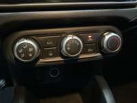 Nissan Versa 2021 4p Exclusive L4/1.6 CVT 2021 Nissan Versa Venta Interiores 8