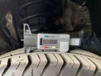 Toyota Prius 2019 5p C Hibrido L4/1.5/Aut 2019 Toyota Prius Venta Llantas 12