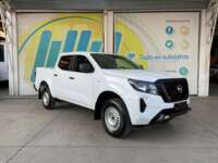 Nissan NP300 Frontier 2023 4p SE L4/2.5 Man 2023 Nissan NP300 Frontier Venta Exteriores 3
