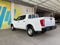 Nissan NP300 Frontier 2023 4p SE L4/2.5 Man 2023 Nissan NP300 Frontier Venta Exteriores 7