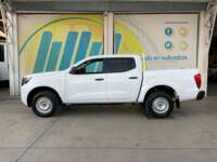 Nissan NP300 Frontier 2023 4p SE L4/2.5 Man 2023 Nissan NP300 Frontier Venta Exteriores 8