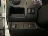 Nissan NP300 Frontier 2023 4p SE L4/2.5 Man 2023 Nissan NP300 Frontier Venta Interiores 5