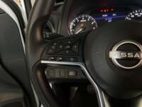 Nissan NP300 Frontier 2023 4p SE L4/2.5 Man 2023 Nissan NP300 Frontier Venta Interiores 6