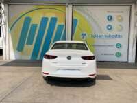 Mazda 3 2021 4p Sedán i Sport L4/2.5 Skyactive-Drive 2021 Mazda 3 Venta Exteriores 6