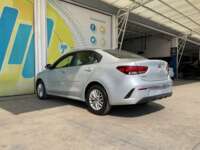 Kia Rio 2021 4p Sedán LX L4/1.6 Man    2021 Kia Rio Venta Exteriores 7