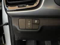 Kia Rio 2021 4p Sedán LX L4/1.6 Man    2021 Kia Rio Venta Interiores 5