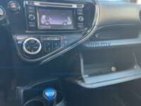 Toyota Prius 2021 5p C Híbrido L4/1.5 Aut 2021 Toyota Prius Ingreso Interiores 14