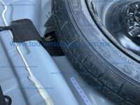 Toyota Prius 2021 5p C Híbrido L4/1.5 Aut 2021 Toyota Prius Ingreso Llantas 13