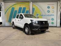 Nissan NP300 Doble Cabina 2020 4p S L4/2.5 Man A/C 2020 Nissan NP300 Doble Cabina Venta Exteriores 3