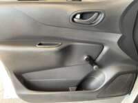 Nissan NP300 Doble Cabina 2020 4p S L4/2.5 Man A/C 2020 Nissan NP300 Doble Cabina Venta Interiores 13