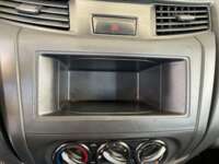 Nissan NP300 Doble Cabina 2020 4p S L4/2.5 Man A/C 2020 Nissan NP300 Doble Cabina Venta Interiores 6