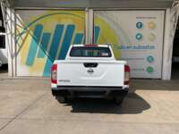 Nissan NP300 Pick Up 2020 2p L4/2.5 Man 2020 Nissan NP300 Pick Up Venta Exteriores 6