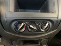 Nissan NP300 Pick Up 2020 2p L4/2.5 Man 2020 Nissan NP300 Pick Up Venta Interiores 8