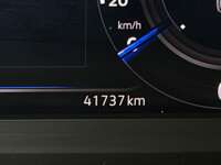 Volkswagen Taos 2023 5p Trendline L4/1.4/T Tiptronic 2023 Volkswagen Taos Venta Interiores 3