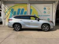 Toyota Highlander 2022 5p XLE V6/3.5 Aut 2022 Toyota Highlander Venta Exteriores 4
