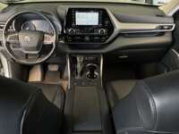 Toyota Highlander 2022 5p XLE V6/3.5 Aut 2022 Toyota Highlander Venta Interiores 4