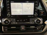 Toyota Highlander 2022 5p XLE V6/3.5 Aut 2022 Toyota Highlander Venta Interiores 10