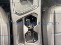 Volkswagen Tiguan 2022 5p Comfortline L4/1.4/T DSG 2022 Volkswagen Tiguan Ingreso Interiores 14