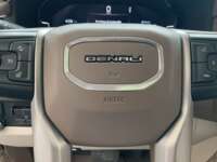 GMC Yukon 2023  IMG_6391