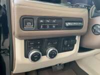 GMC Yukon 2023  IMG_6409