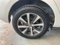 Toyota Prius 2021 5p C Híbrido L4/1.5 Aut 2021 Toyota Prius Venta Llantas 7